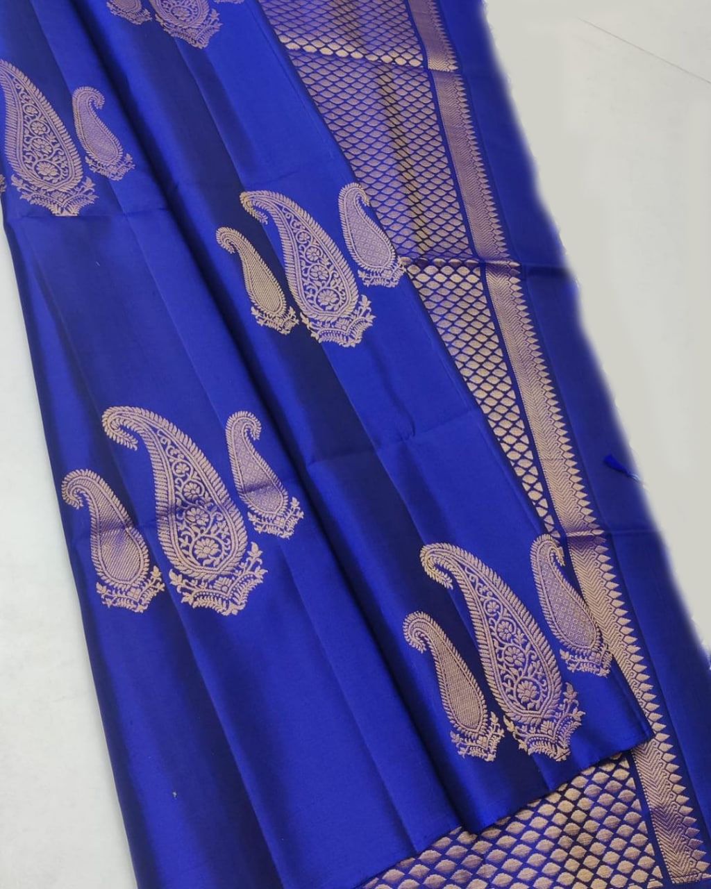 Royal Blue Nd  Royal Blue Lichi Silk Saree